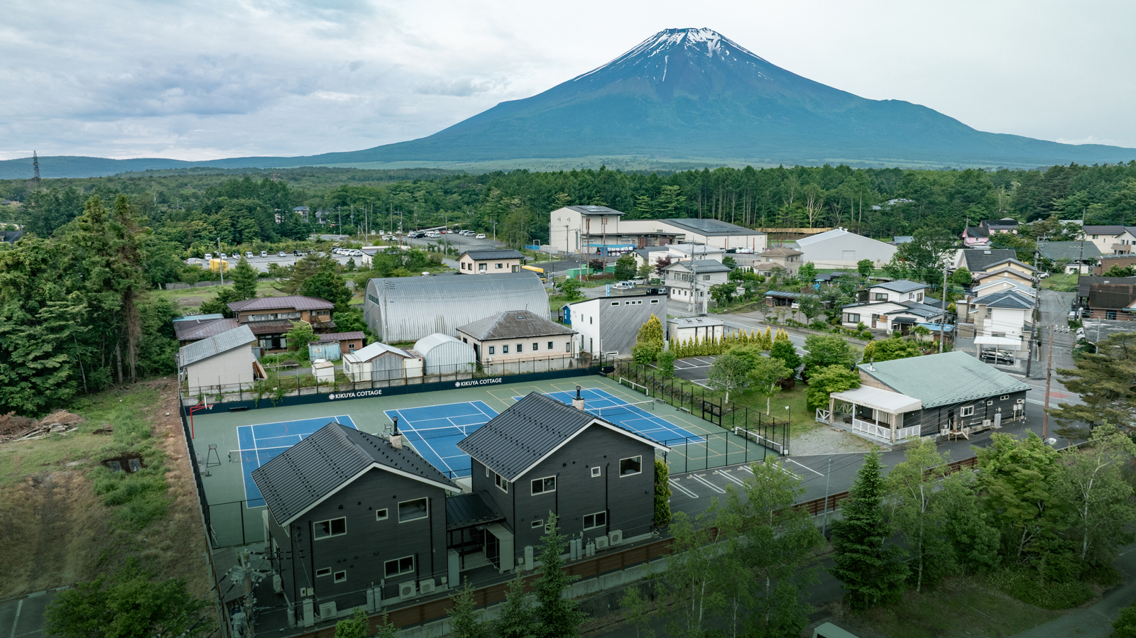 富士山を望む山中湖の滞在リゾート KIKUYA GROUP